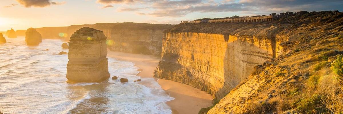 Exclusively for Solo Travelers - Australian Highlights